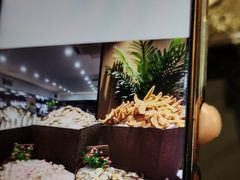 -新艺自助美食城(中山路店)