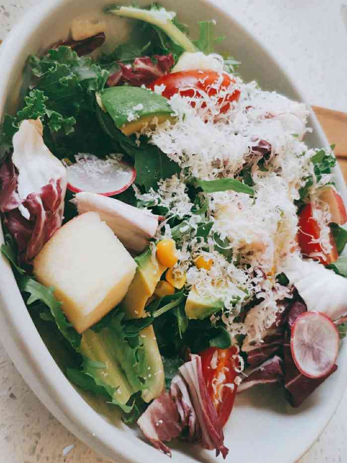 oui chef-"听说朋友公司楼下新开了一家超级棒的西餐厅.