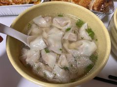 -周震馄饨