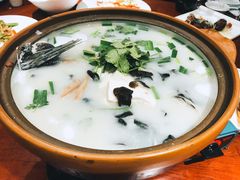-姜君·千岛湖鱼头馆(浦东大道店)