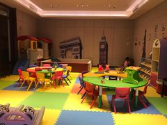 -三亚湾海居铂尔曼度假酒店