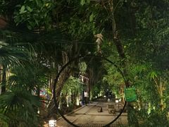-大树头森林餐厅(番禺广场店)