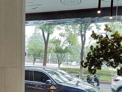 -南海底小海鲜·湘菜(鲁巷吴家湾店)