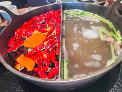 草本鸳鸯锅-盡膳口福跷脚牛肉火锅(晶耀前滩店)