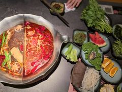 -湊湊火锅·茶憩(合生汇购物中心店)
