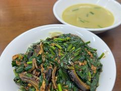 韭菜炒长鱼-三百碗宝应长鱼面(板仓街店)