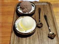 -花神咖啡馆(文汇路店)