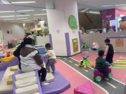 -孩子王童乐园(西安万象城店)