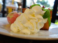 -莓园冰淇淋店