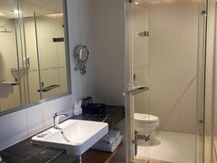 -武汉武昌站街道口华美达安可酒店