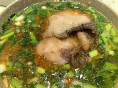 -肖肖酸萝卜鱼火锅(总店)