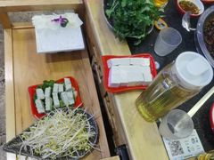 -谭公鱼头·鲜鱼火锅·小龙虾·江湖菜(秀沿路店)