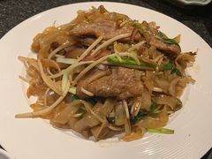 湿炒牛河粉-老广酒楼(樱花店)