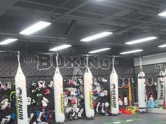 -拳力汇散打搏击泰拳俱乐部(绿地缤纷城店)