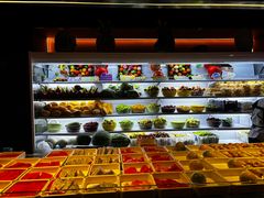 -涨巢·潮玩水疗局