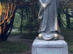 -三妹小龙虾·黄油蟹(华侨城总店)