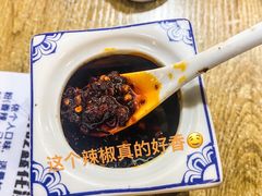 -鑫花溪牛肉米粉(人民广场店)