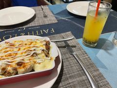 -又见马甲M8融合西餐厅(体育中心店)