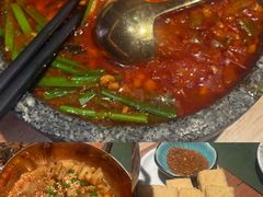 -浩海火燒雲傣家菜(芮欧百货店)