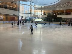 -陈露国际冰上中心(天津嘉里汇店)