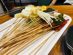 -牛小嫩串串火锅(老国贸总店)