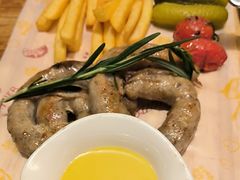 -通海俄式烧烤·俄罗斯大串(爱建店)