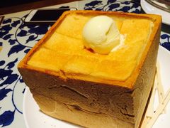 面包诱惑-绿茶餐厅(王府井永宁门店)