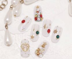 -Pink You美甲洗眉纹绣定制中心