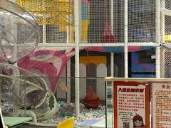 -萨卡屋亲子乐园·餐厅(龙山万物工场店)