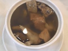 -渔意楼·驰名沙田乳鸽(五羊旗舰店)