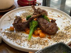 -Golden Lily河内巴黎法越料理餐厅(建国西路店)