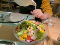 脆甜鲜虾沙拉-幸薈飯堂