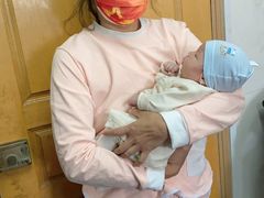 -苏州雏渐肥月嫂