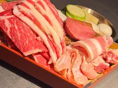 -铭牛烧肉·和牛海鲜自助(高新月牙湖店)