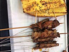 -瑞杰烧烤店·24小时营业(山东路店)