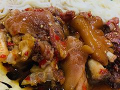 辛辣猪蹄-贤花饭店(凯德店)