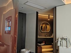 -朵兰达V酒店(长沙砂子塘地铁站店)