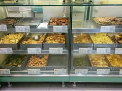 面包甜点陈列柜-上海哈尔滨食品厂(淮海中路店)