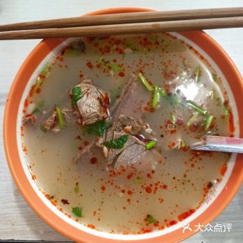滕州菜煎饼+滕州羊肉汤