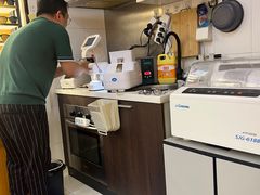 -优医视平价眼镜蔡司依视路折扣工厂店(十里堡店)
