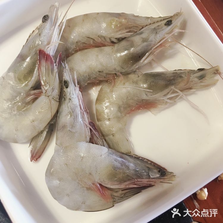 服务员就那么几个，也不会一直围着你转