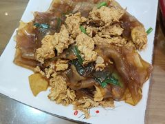 -鲁南仔·滕州炒鸡(经三路店)