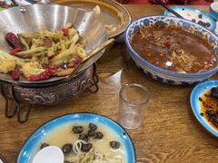 -烟雨人家(塔湾街店)