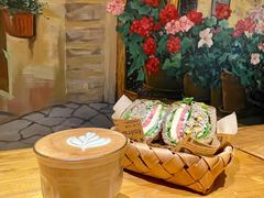 -萤火虫咖啡(后海店)
