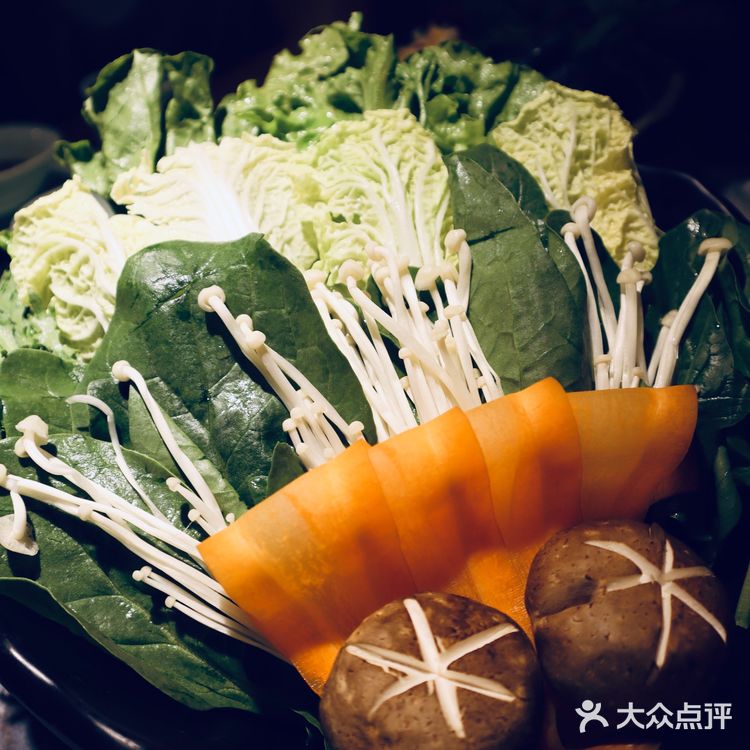 ☀️夏天猪肚鸡锅更滋补哦~