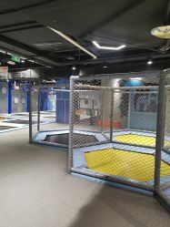 -反弹蹦床公园(南坪万达店)