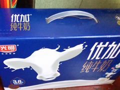 -光明致优优鲜客(西凌家宅店)