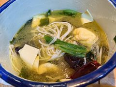 -喝丢一只鞋海鲜烧烤·海肠捞饭(东关街店)