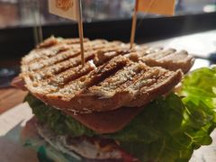 -Catch Bagel(芳草地店)