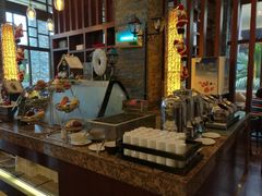 自助取餐区-神州半岛喜来登度假酒店·盛宴汉堡·战斧牛排·后安粉